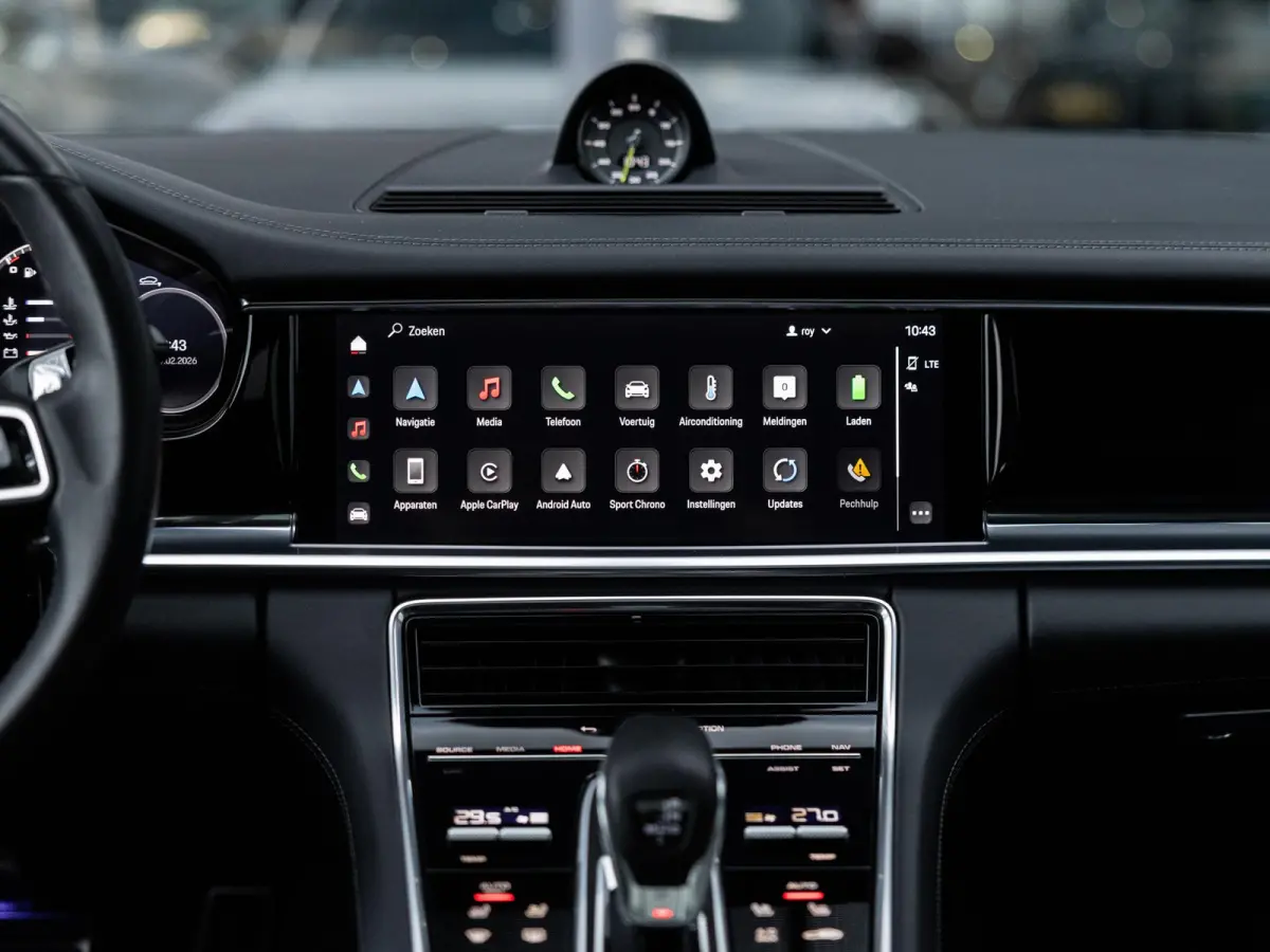 2.9 4S E-Hybrid | SPORTDESIGN | SPORTCHRONO | SPORTUITLAATSYSTEEM | PDLS+ | PASM LUCHTVERING | ACHTERASBESTURING | BOSE | SOFTCLOSE | SFEERVERLICHTING | PANORAMA/SCHUIF-KANTELDAK | NL AUTO |
