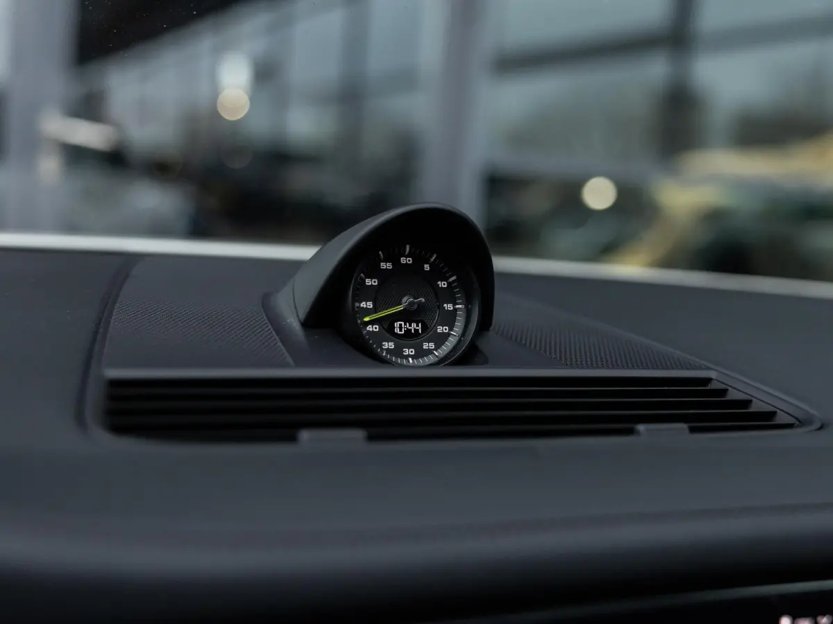 2.9 4S E-Hybrid | SPORTDESIGN | SPORTCHRONO | SPORTUITLAATSYSTEEM | PDLS+ | PASM LUCHTVERING | ACHTERASBESTURING | BOSE | SOFTCLOSE | SFEERVERLICHTING | PANORAMA/SCHUIF-KANTELDAK | NL AUTO |