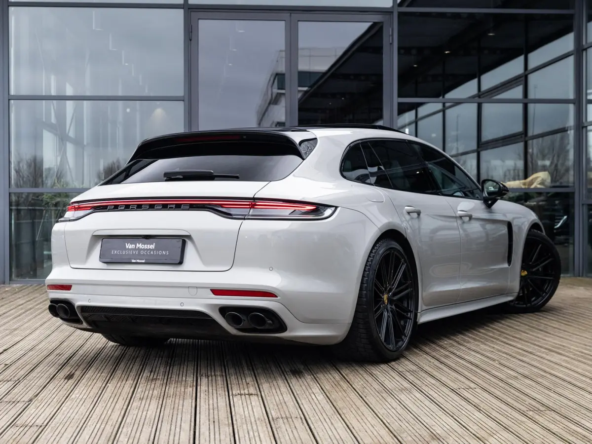 2.9 4S E-Hybrid | SPORTDESIGN | SPORTCHRONO | SPORTUITLAATSYSTEEM | PDLS+ | PASM LUCHTVERING | ACHTERASBESTURING | BOSE | SOFTCLOSE | SFEERVERLICHTING | PANORAMA/SCHUIF-KANTELDAK | NL AUTO |