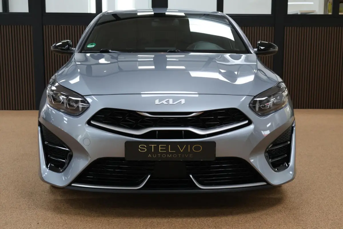 1.0 T-GDi GT-Line | 2022 | Bomvol opties!