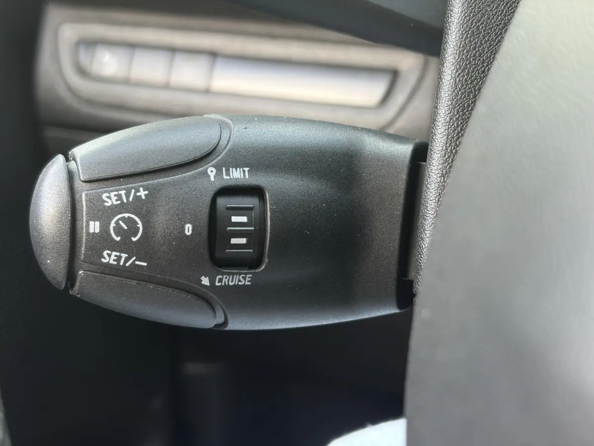 1.2 PureTech Blue Lion 2e Eigenaar,131pk,Carplay,Navi,Dealer Onderhouden,6 Bak,D-riem vv in 2024,Pdc,N.A.P,Apk tot 04-2027