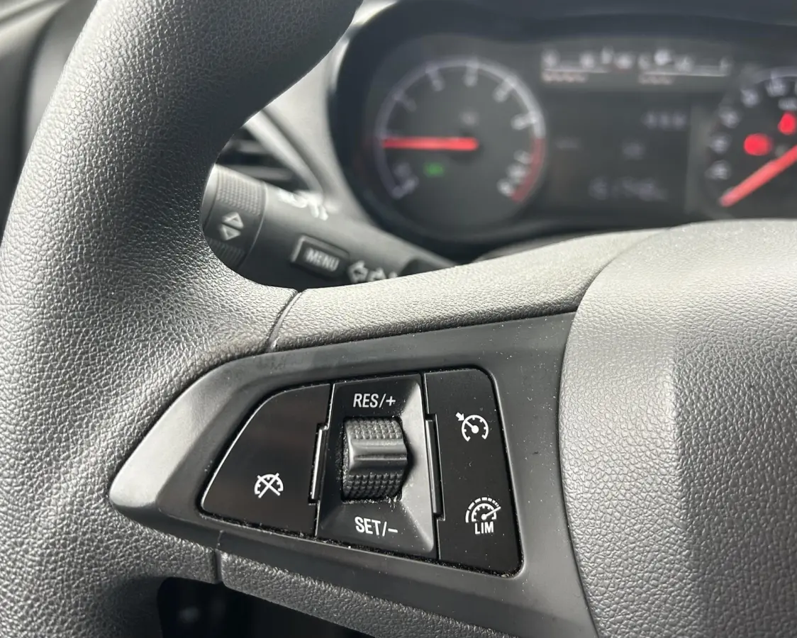 1.0 ecoFLEX Edition 75PK | Airco | Cruise Control | 5 Deurs | Bluetooth |