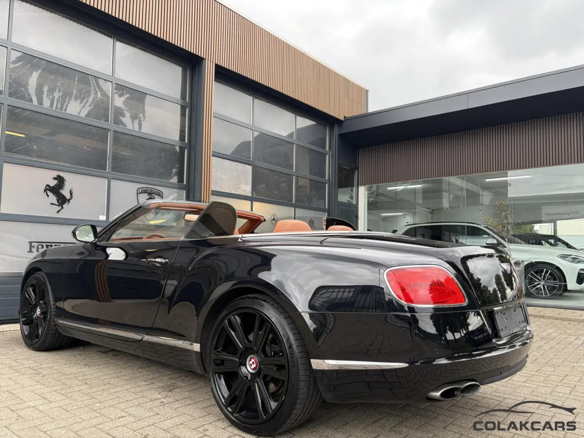 4.0 V8 - Stoelkoeling & Massage |ACC