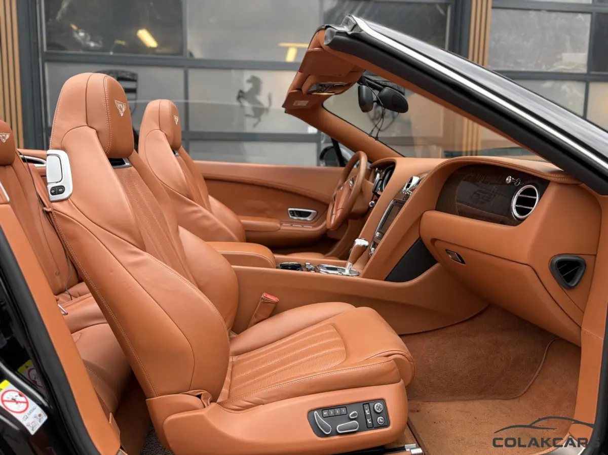4.0 V8 - Stoelkoeling & Massage |ACC