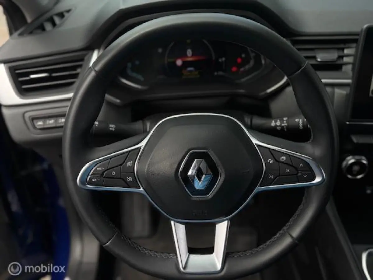 1.6 E-Tech Hybrid 145 Intens