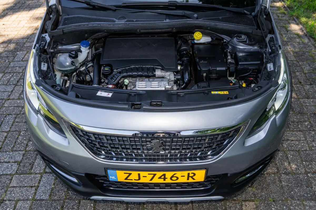 1.2 PureTech Allure Pano. 48.600 km +NAP NL-auto