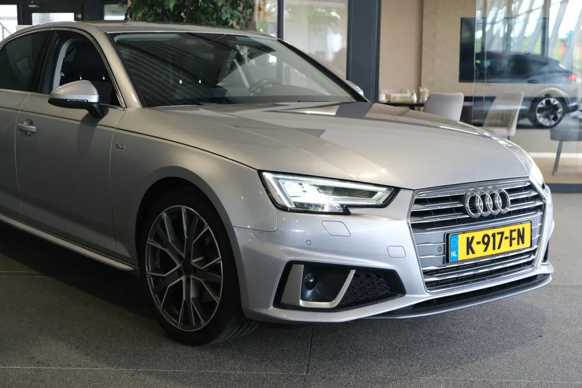 35 TFSI S-Line Virtual Navi Led Cruise Pdc