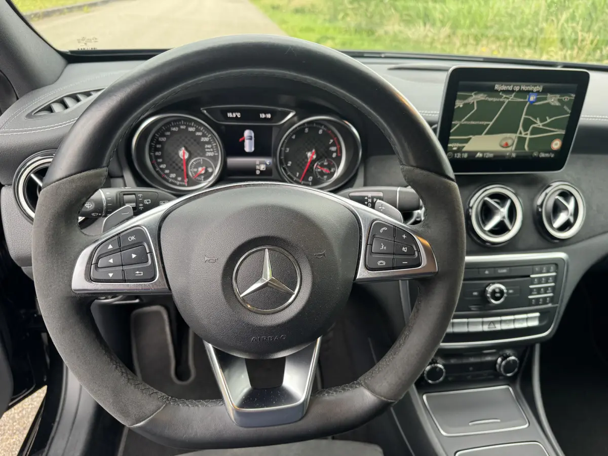 Edition Uitv. Carplay 180