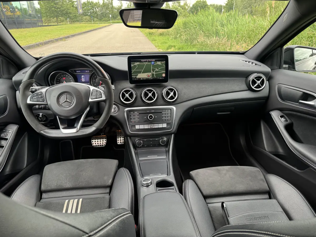 Edition Uitv. Carplay 180