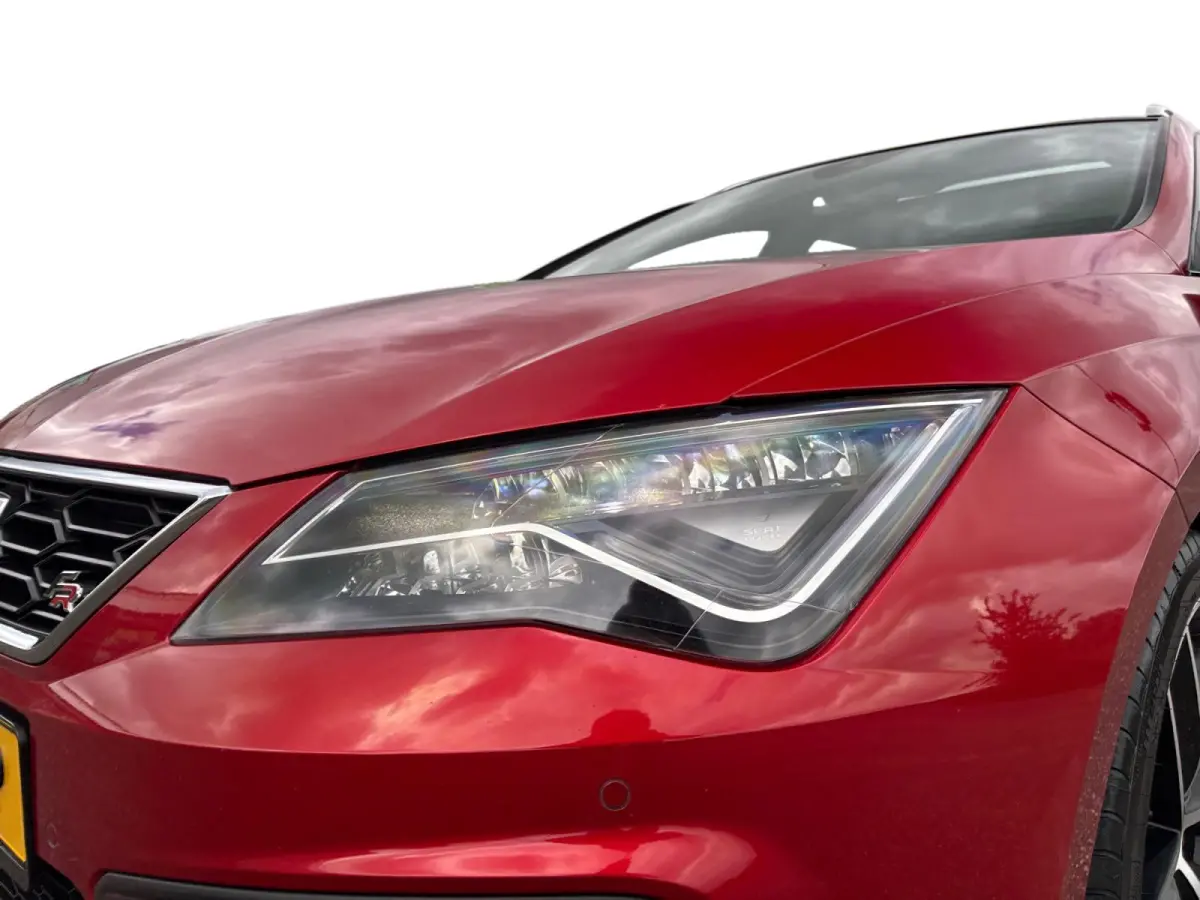 1.8 TSI Aut. 180 PK FR Intense ✅ Pano ✅ LED ✅ CarPlay