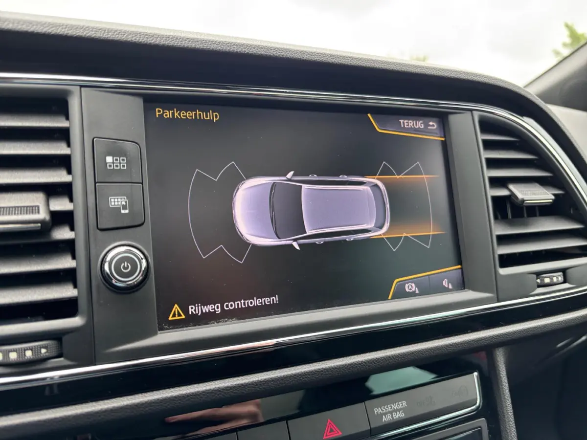 1.8 TSI Aut. 180 PK FR Intense ✅ Pano ✅ LED ✅ CarPlay