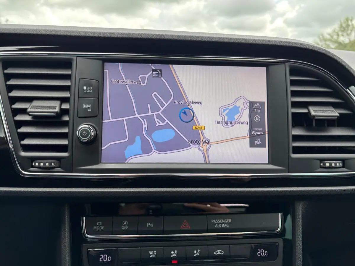 1.8 TSI Aut. 180 PK FR Intense ✅ Pano ✅ LED ✅ CarPlay