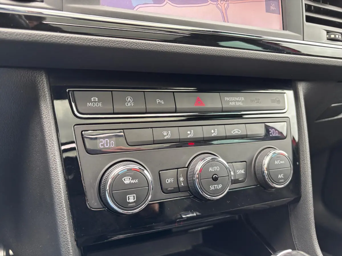 1.8 TSI Aut. 180 PK FR Intense ✅ Pano ✅ LED ✅ CarPlay