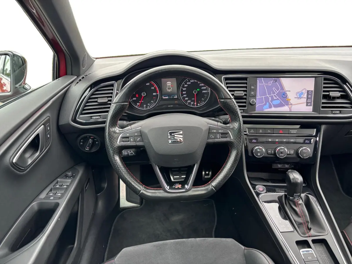 1.8 TSI Aut. 180 PK FR Intense ✅ Pano ✅ LED ✅ CarPlay