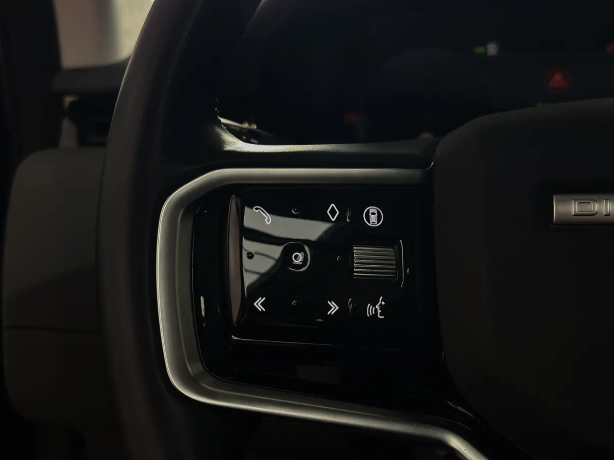 P300e 1.5 S Facelift | Trekh | Pano | Meridian | Memory | 12/23