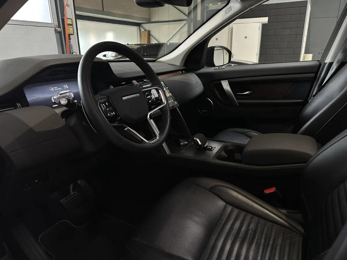 P300e 1.5 S Facelift | Trekh | Pano | Meridian | Memory | 12/23