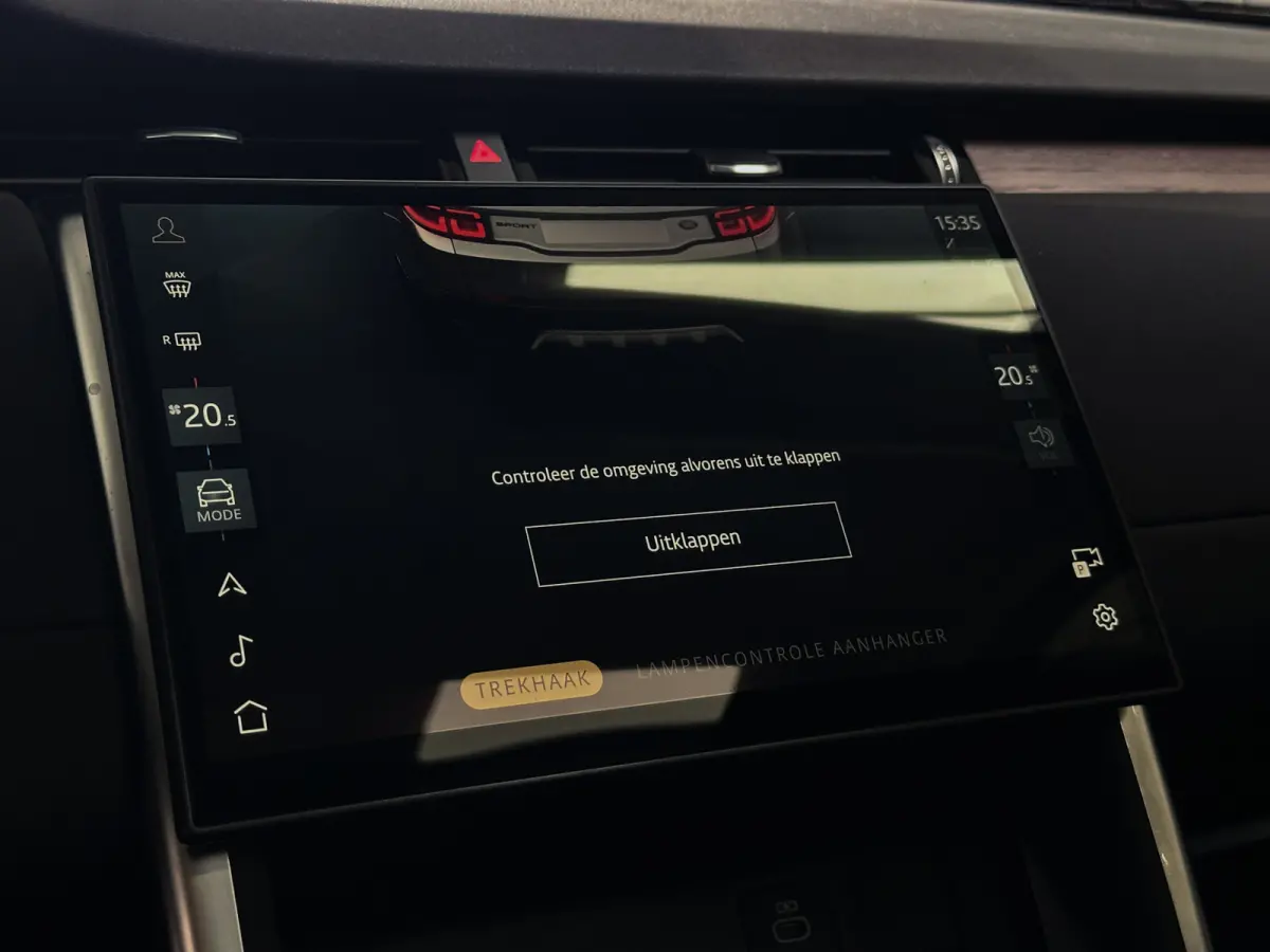P300e 1.5 S Facelift | Trekh | Pano | Meridian | Memory | 12/23