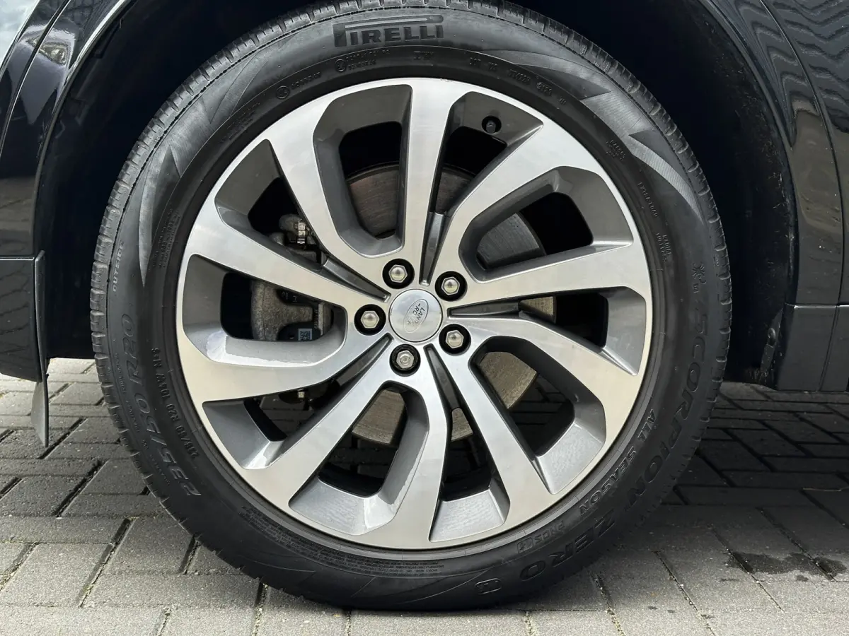 P300e 1.5 S Facelift | Trekh | Pano | Meridian | Memory | 12/23