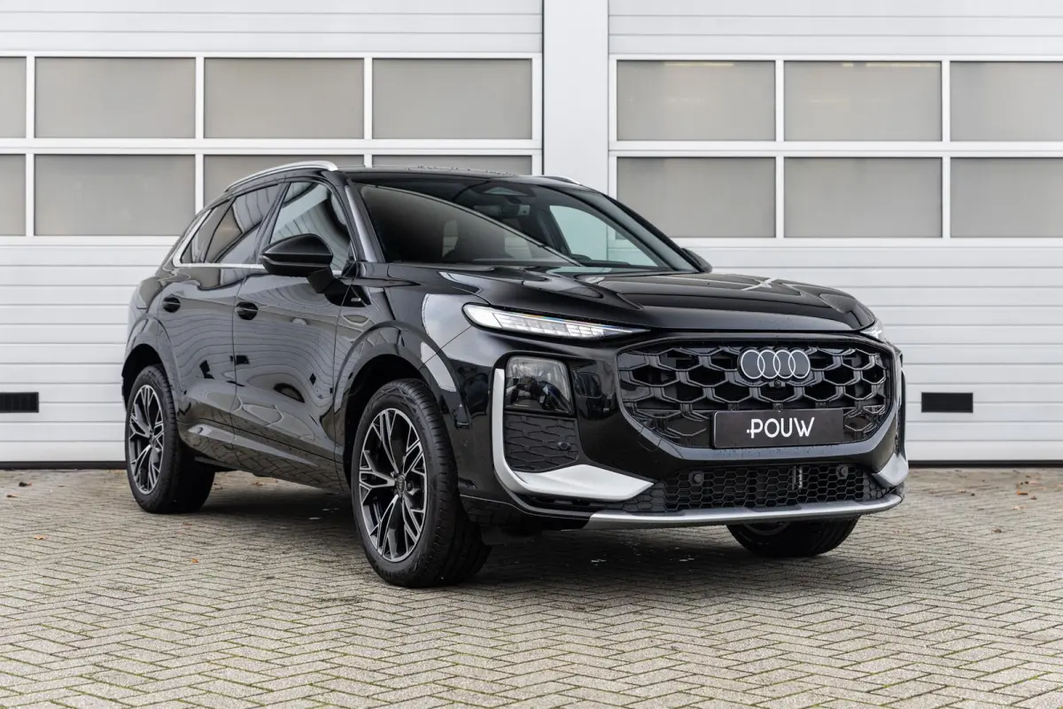 1.5 e-hybrid 272pk S edition | Leder interieur | Tech Plus pakket | 19'' velgen