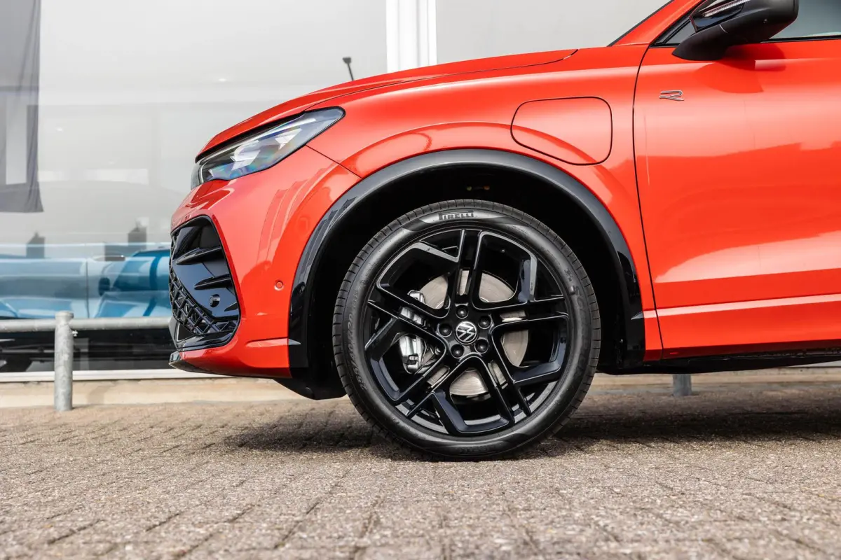 1.5 eHybrid 204pk R-Line Edition | Panoramadak | Leder | Trekhaak | Stoel Ventilatie