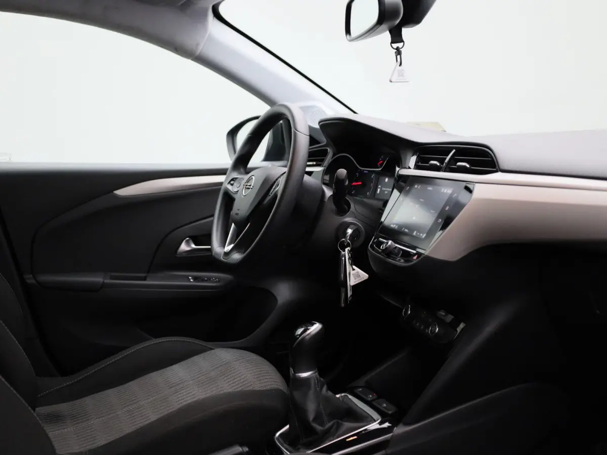 1.2 55kW S/S Edition | ACHTERUITRIJCAMERA | APPLE CARPLAY | ANDROID AUTO | AIRCO | CRUISE CONTROL | RIJSTROOKHULP | NAVIGATIE | PARKEERSENSOREN ACHTER |