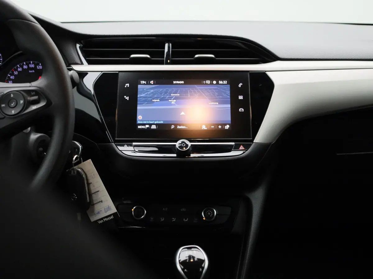 1.2 55kW S/S Edition | ACHTERUITRIJCAMERA | APPLE CARPLAY | ANDROID AUTO | AIRCO | CRUISE CONTROL | RIJSTROOKHULP | NAVIGATIE | PARKEERSENSOREN ACHTER |