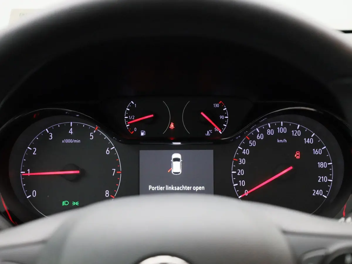 1.2 55kW S/S Edition | ACHTERUITRIJCAMERA | APPLE CARPLAY | ANDROID AUTO | AIRCO | CRUISE CONTROL | RIJSTROOKHULP | NAVIGATIE | PARKEERSENSOREN ACHTER |