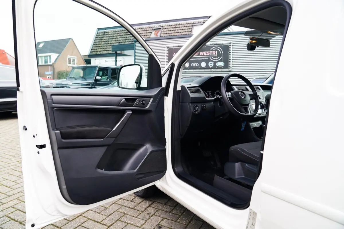 2.0 TDI L2H1 BMT Maxi Trendline |R Stoelen | Bluetooth | Navi | AC