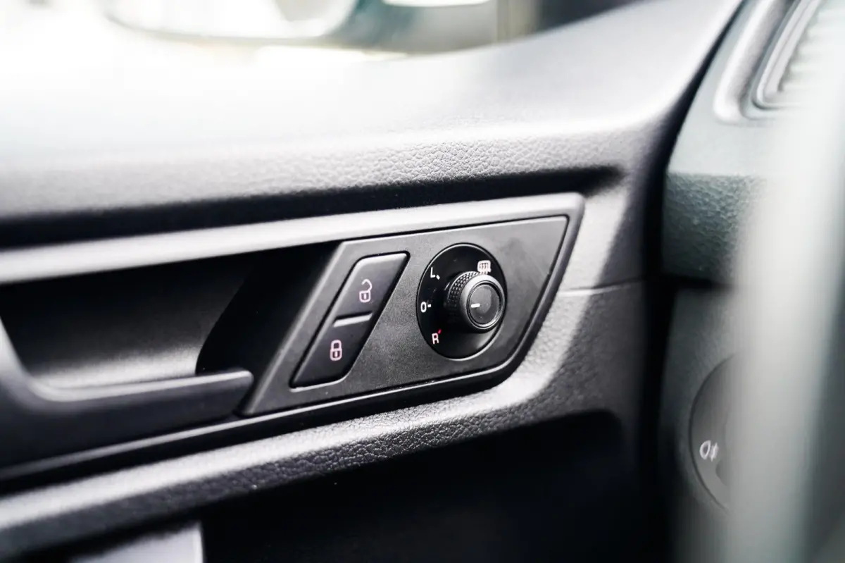 2.0 TDI L2H1 BMT Maxi Trendline |R Stoelen | Bluetooth | Navi | AC