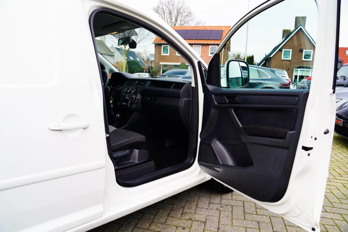 2.0 TDI L2H1 BMT Maxi Trendline |R Stoelen | Bluetooth | Navi | AC