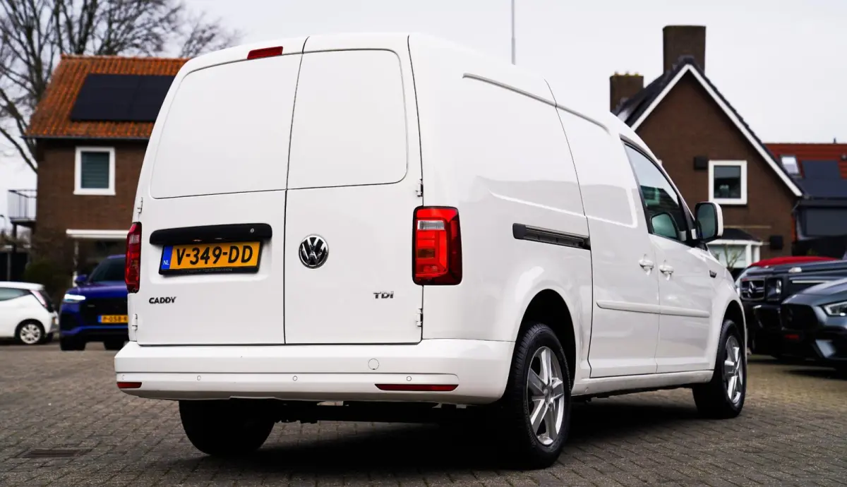 2.0 TDI L2H1 BMT Maxi Trendline |R Stoelen | Bluetooth | Navi | AC