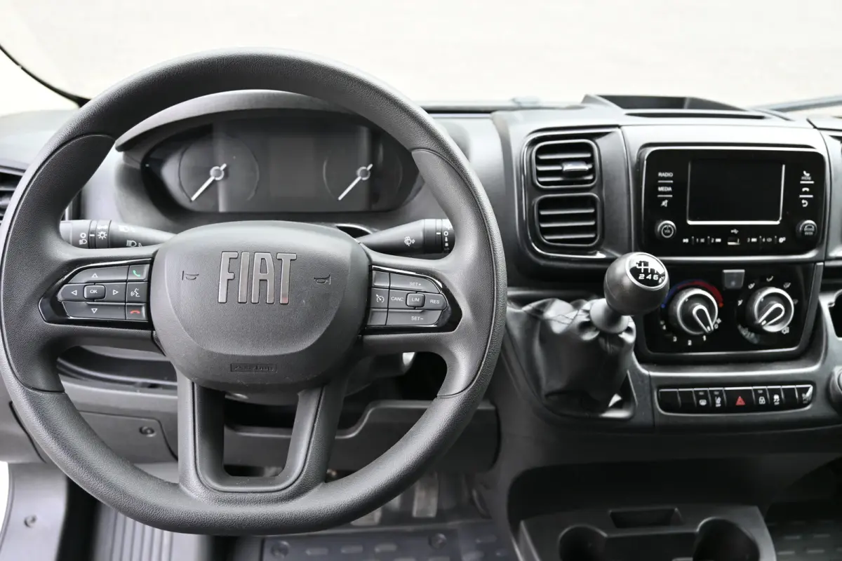 L2H2 2.2 MultiJet 140 pk 3.5t Camera, Cruise control, 270 Graden deuren