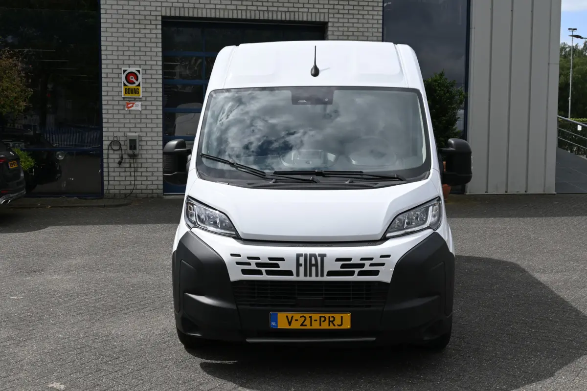 L2H2 2.2 MultiJet 140 pk 3.5t Camera, Cruise control, 270 Graden deuren