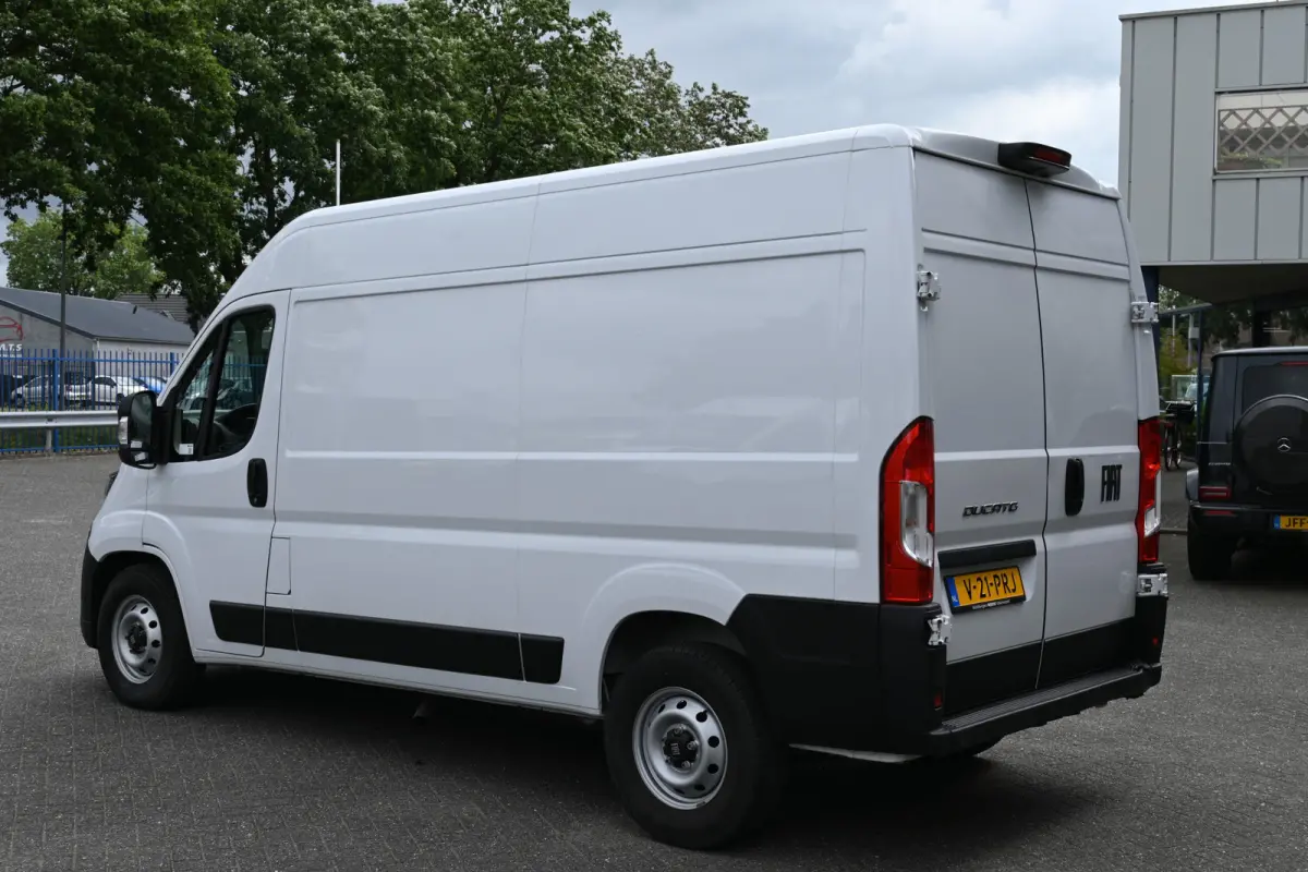 L2H2 2.2 MultiJet 140 pk 3.5t Camera, Cruise control, 270 Graden deuren