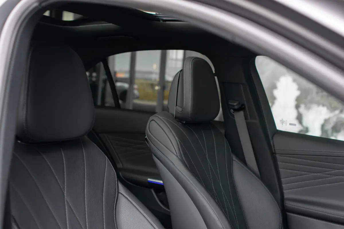 300 e AMG Magno|Nappa|Night|Rij-assistentie Plus|Keyless-Go|Stoelkoeling|Burmester|Pano|360°|19''
