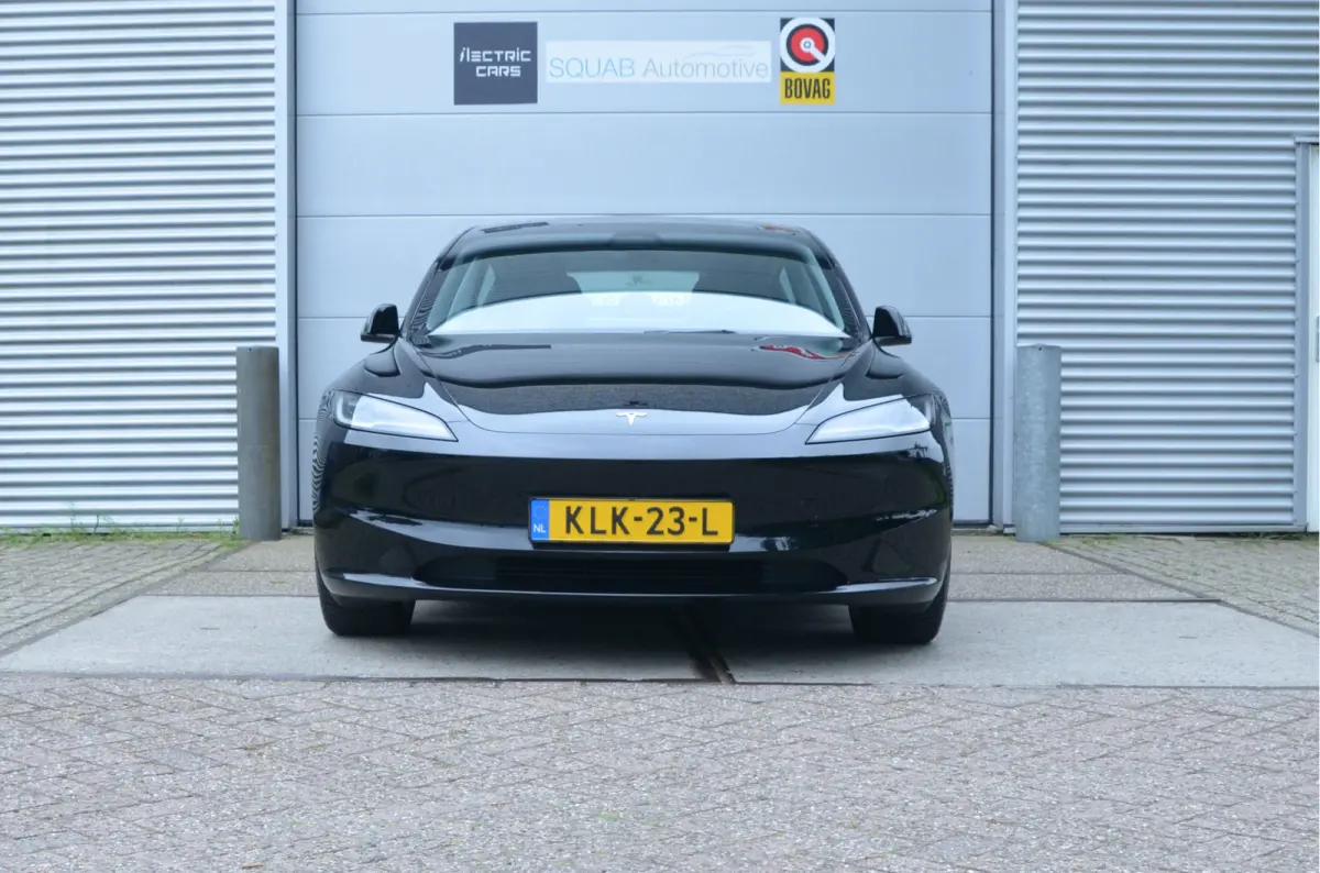 Premium Long Range AWD 78 kWh Premium Highland, AutoPilot4.0, FSD 99,- per maand, 19" Alu