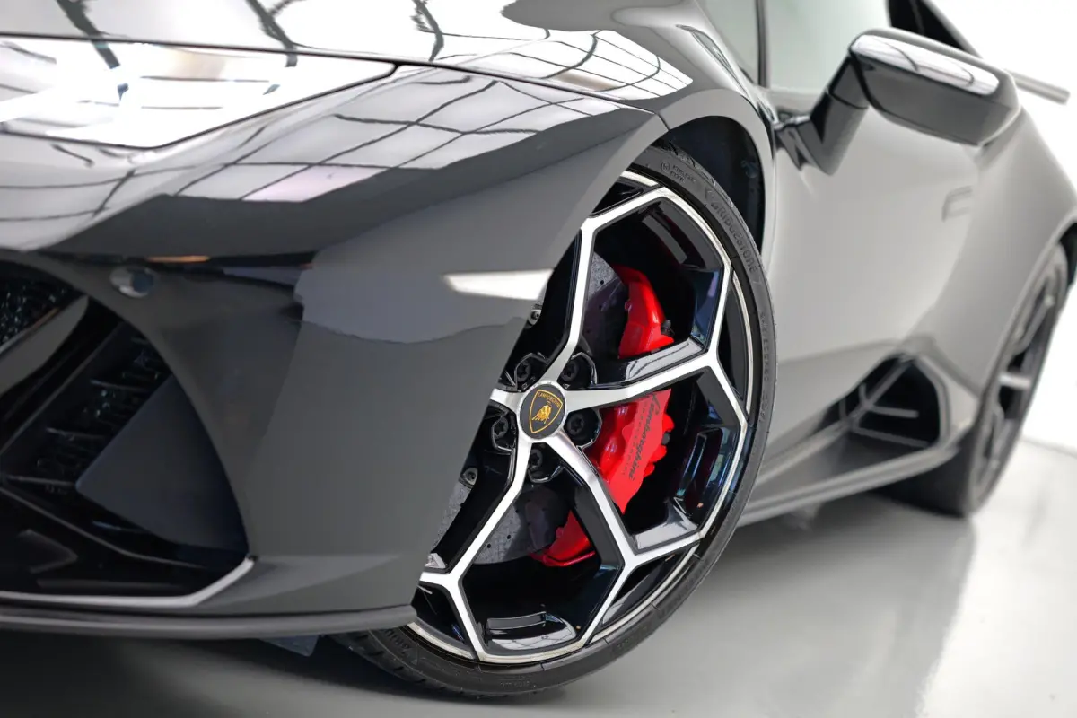 5.2 V10 EVO |Lift|Carbon.Spoiler|Cruise|Alcantara|