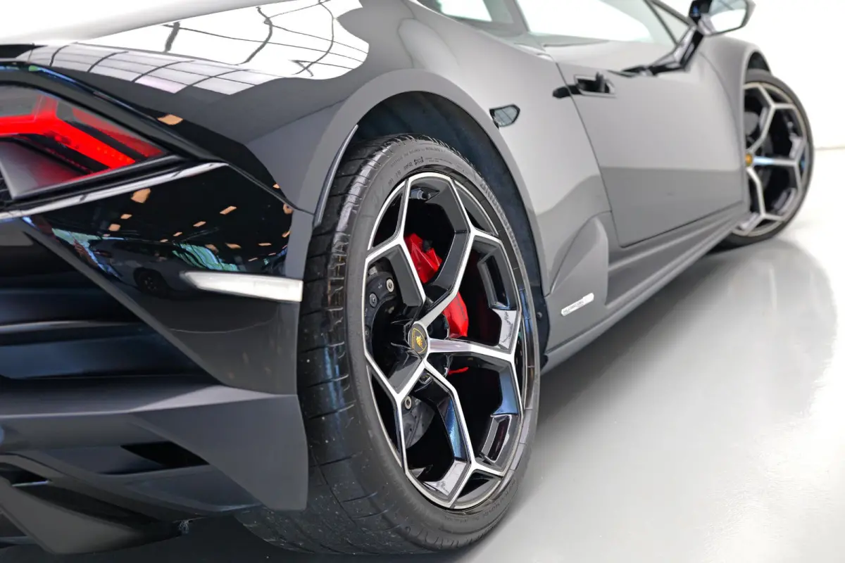 5.2 V10 EVO |Lift|Carbon.Spoiler|Cruise|Alcantara|
