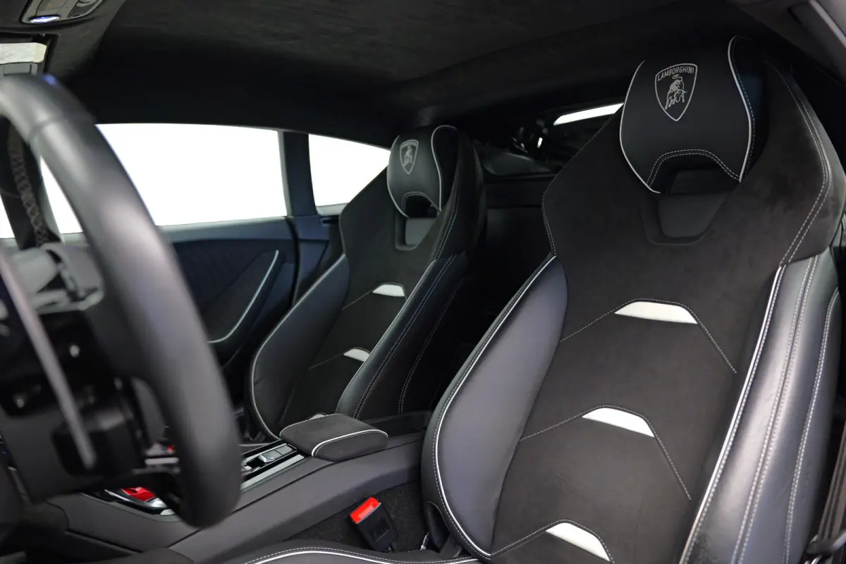 5.2 V10 EVO |Lift|Carbon.Spoiler|Cruise|Alcantara|