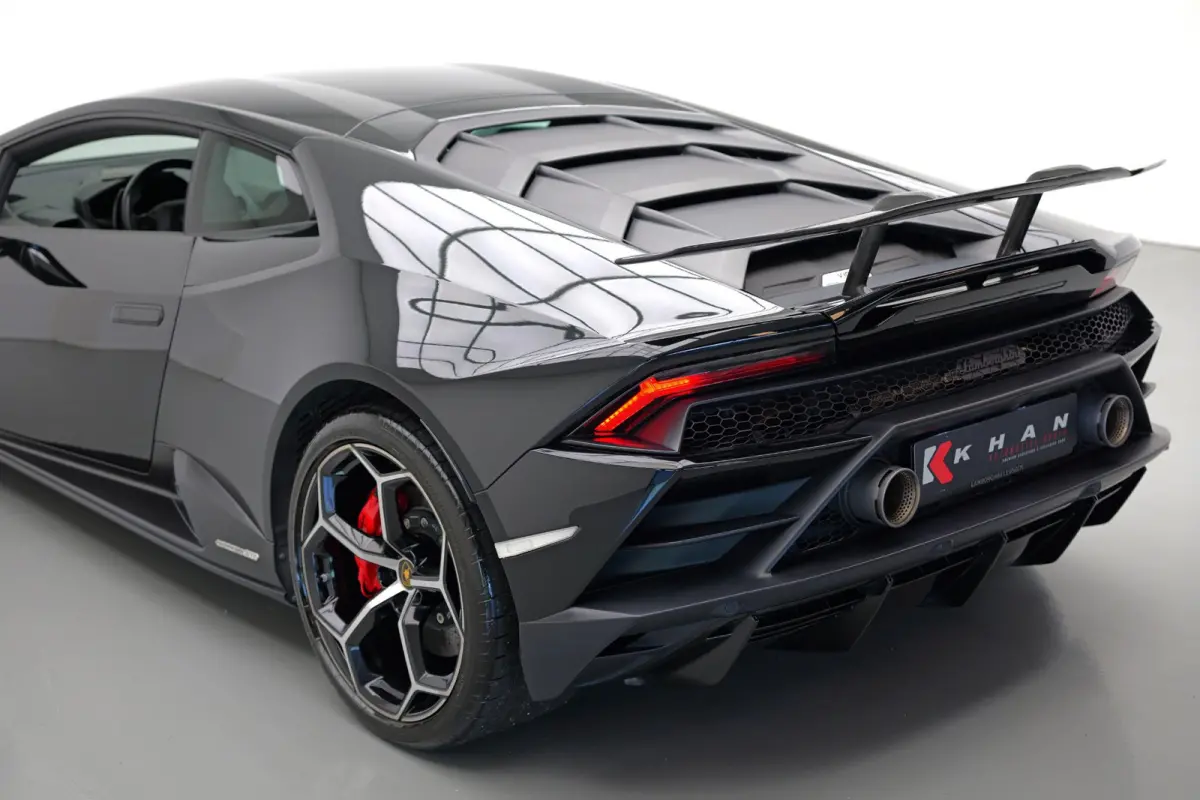 5.2 V10 EVO |Lift|Carbon.Spoiler|Cruise|Alcantara|