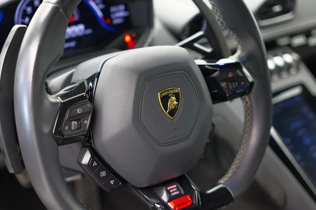 5.2 V10 EVO |Lift|Carbon.Spoiler|Cruise|Alcantara|