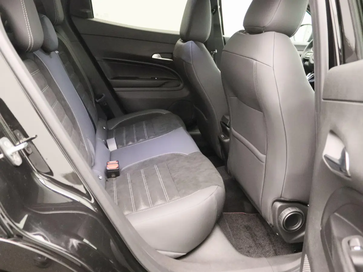 1.2 Turbo Hybrid Ibrida Sport Speciale | Alcantara | Technopack | Speciale Actie korting! |