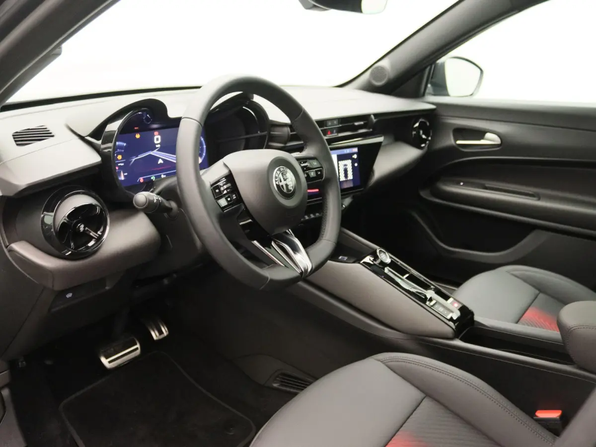 1.2 Turbo Hybrid Ibrida Ti | Matrix | Panoramadak | 18" Velgen | Camera | Speciale Actie Korting! |