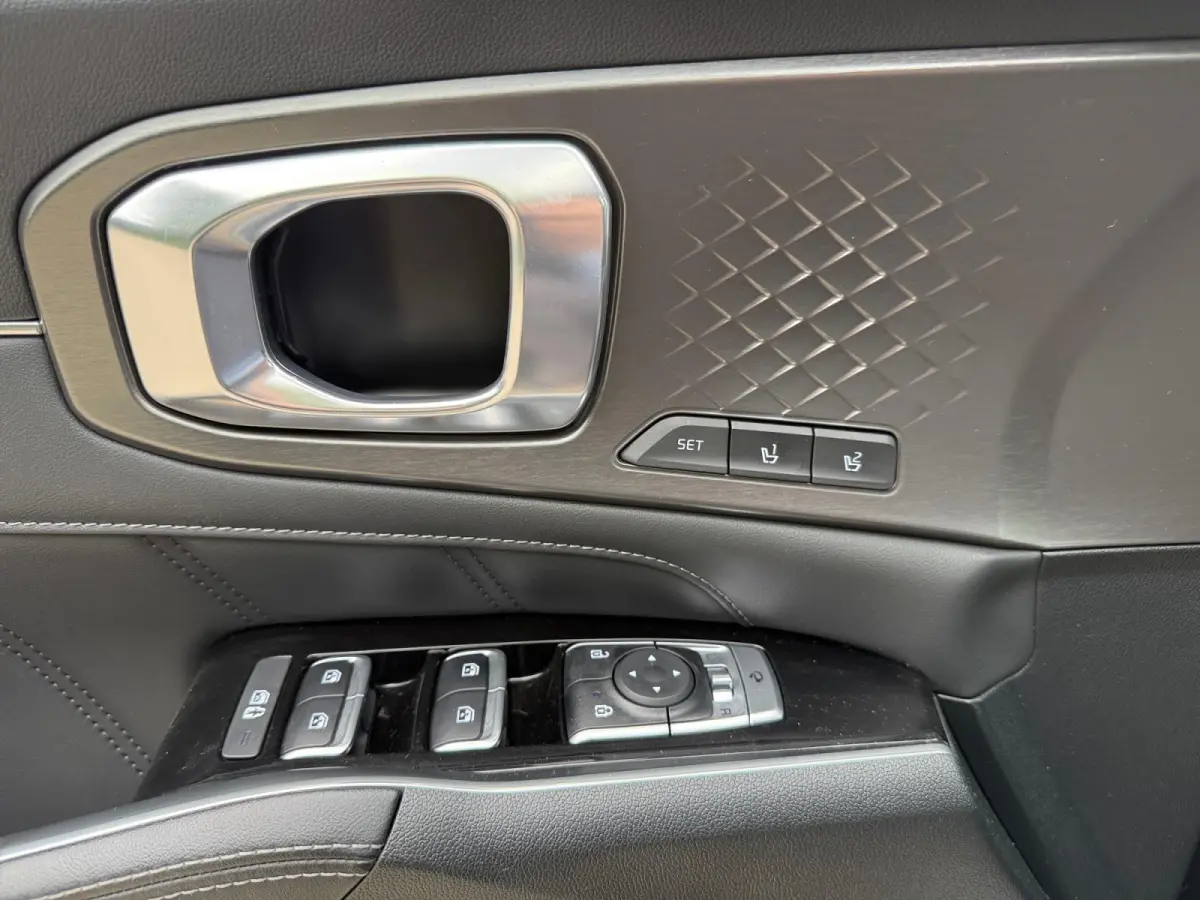 1.6 T-GDI Plug-in Hybrid 4WD Edition 7p. | Dealer onderhouden | Trekhaak | full-Options | 7-zits