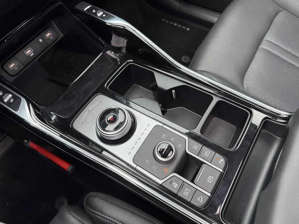 1.6 T-GDI Plug-in Hybrid 4WD Edition 7p. | Dealer onderhouden | Trekhaak | full-Options | 7-zits