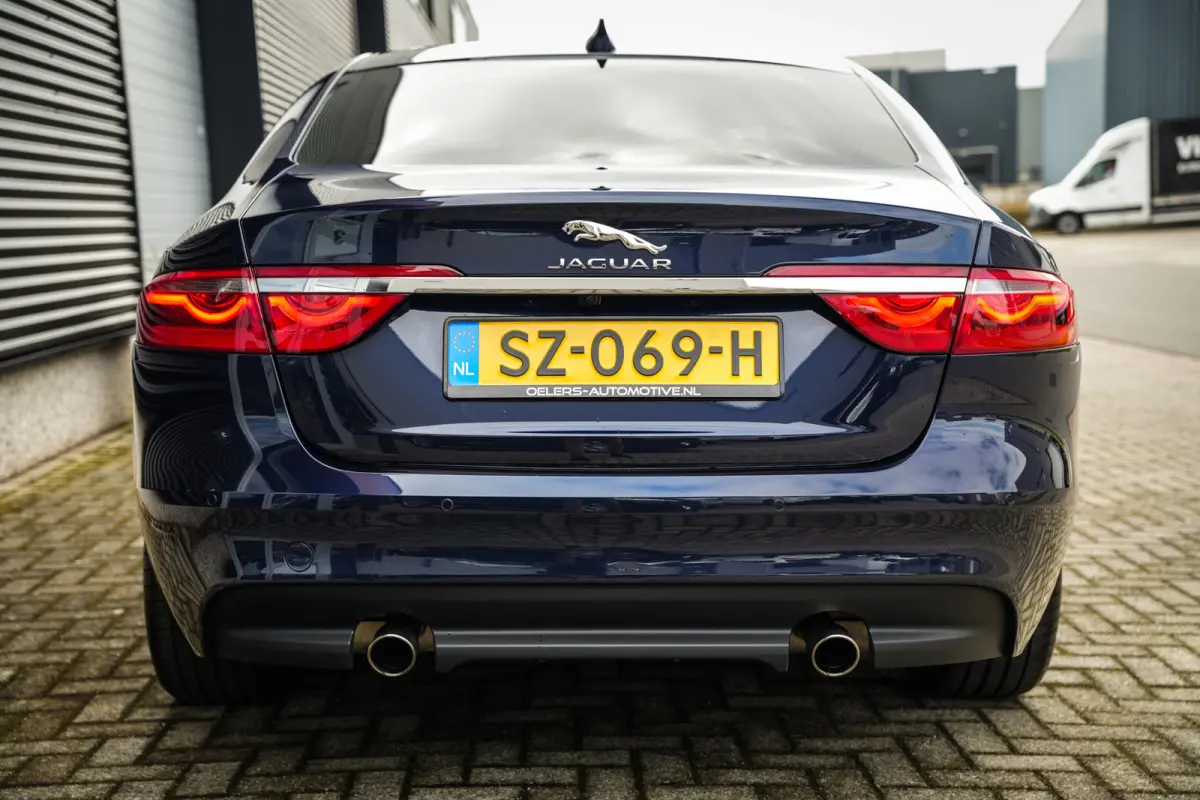 2.0 Turbo Prestige | NL-Auto | Leder Beige | Navigatie | PDC met Camera | Privacy Glass | Xenon | BTW-Auto |