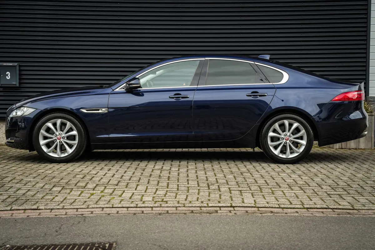 2.0 Turbo Prestige | NL-Auto | Leder Beige | Navigatie | PDC met Camera | Privacy Glass | Xenon | BTW-Auto |