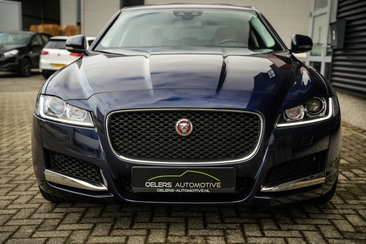 2.0 Turbo Prestige | NL-Auto | Leder Beige | Navigatie | PDC met Camera | Privacy Glass | Xenon | BTW-Auto |