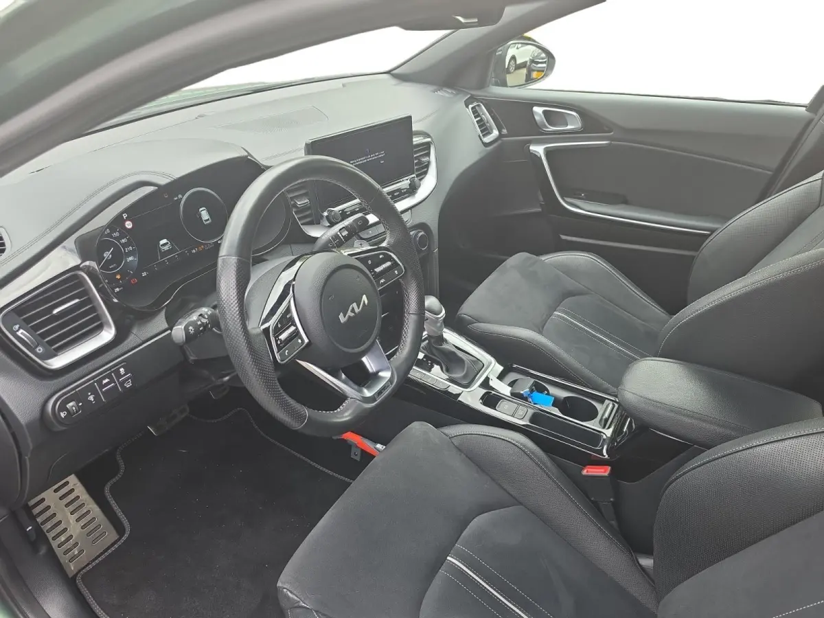 1.5 T-GDi GT-PlusLine | Cruise Control | Climate Control | Stoelverwarming | Stuuverwarming | Navigatie | Camera |