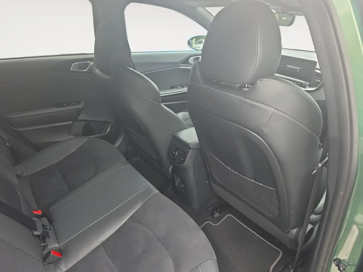 1.5 T-GDi GT-PlusLine | Cruise Control | Climate Control | Stoelverwarming | Stuuverwarming | Navigatie | Camera |